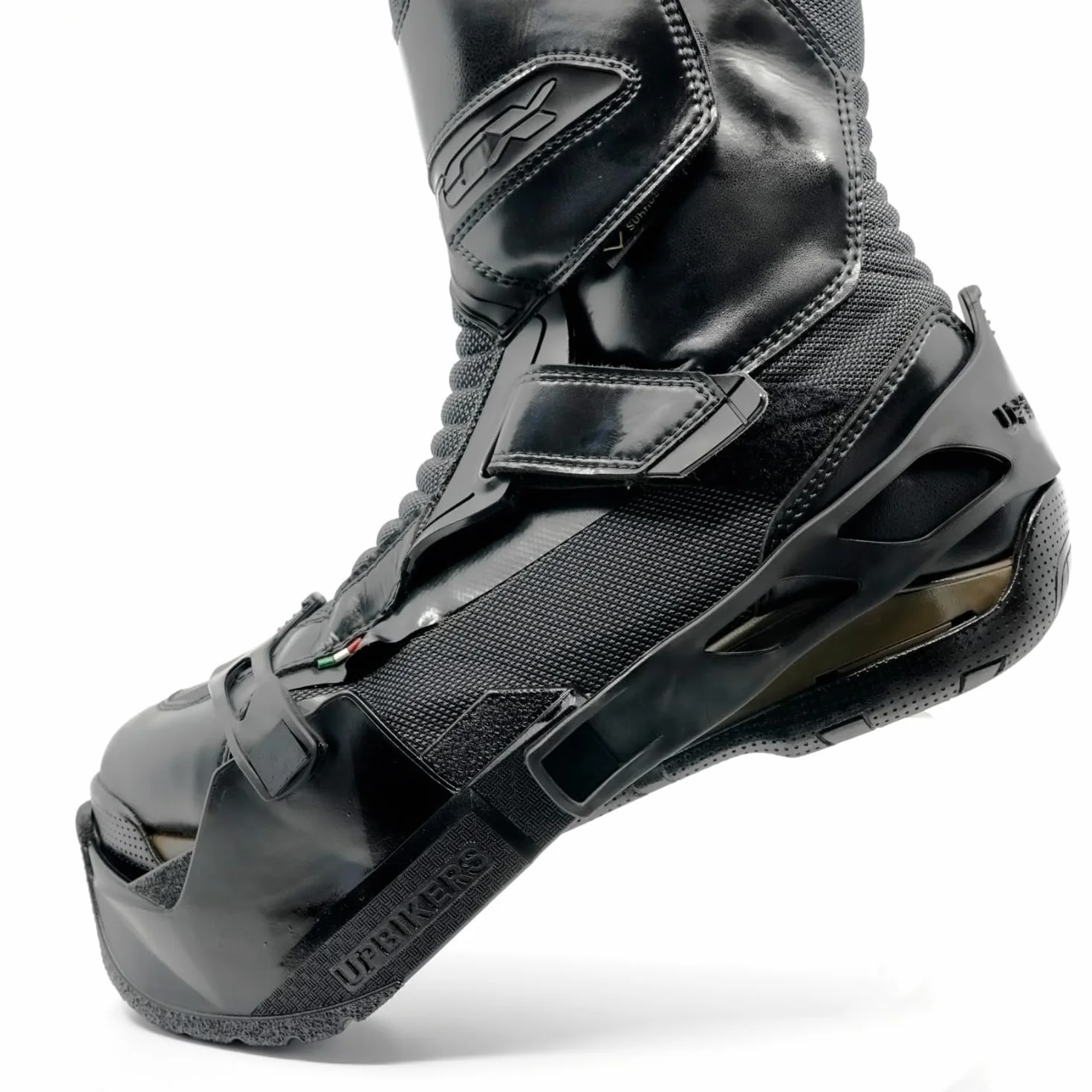 Moto troppo alta? Nessun problema! - Gli Upbikers sono un accessorio pensato per il motociclista che vuole arrivare comodamente a terra con entrambi i piedi. Come aumentare l'altezza del motociclista.