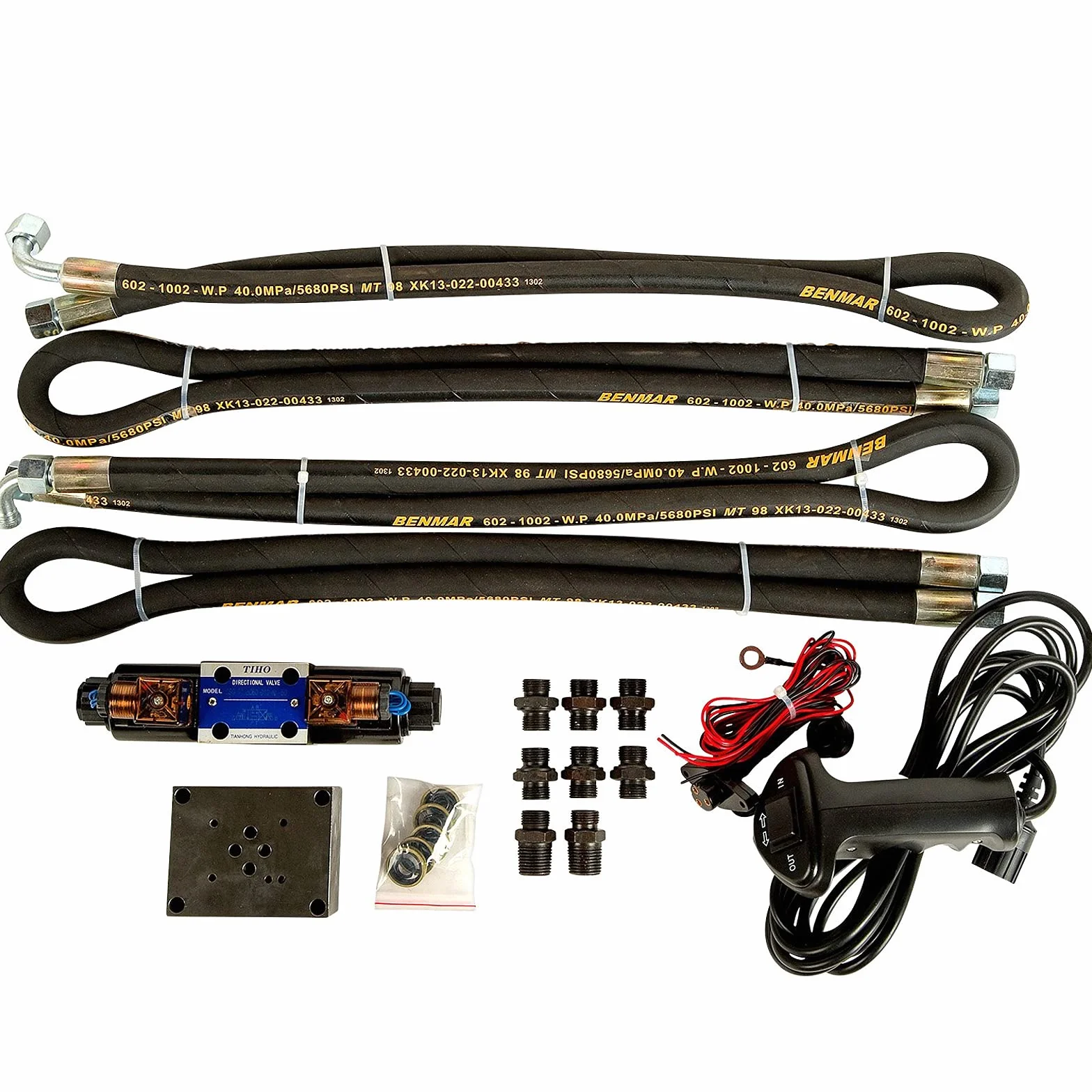 WINCHMAX. Verricello idraulico da 9.072 kg (20.000 lb). Fune in acciaio da 25 m x 14 mm. Gancio da 12,7 mm. Sistema di controllo da 24 V.