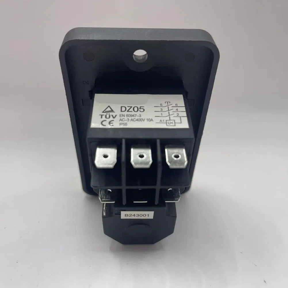 Interruttore integrato DZ05 400 V per vari strumenti elettrici stazionari - identico alla costruzione KJD18