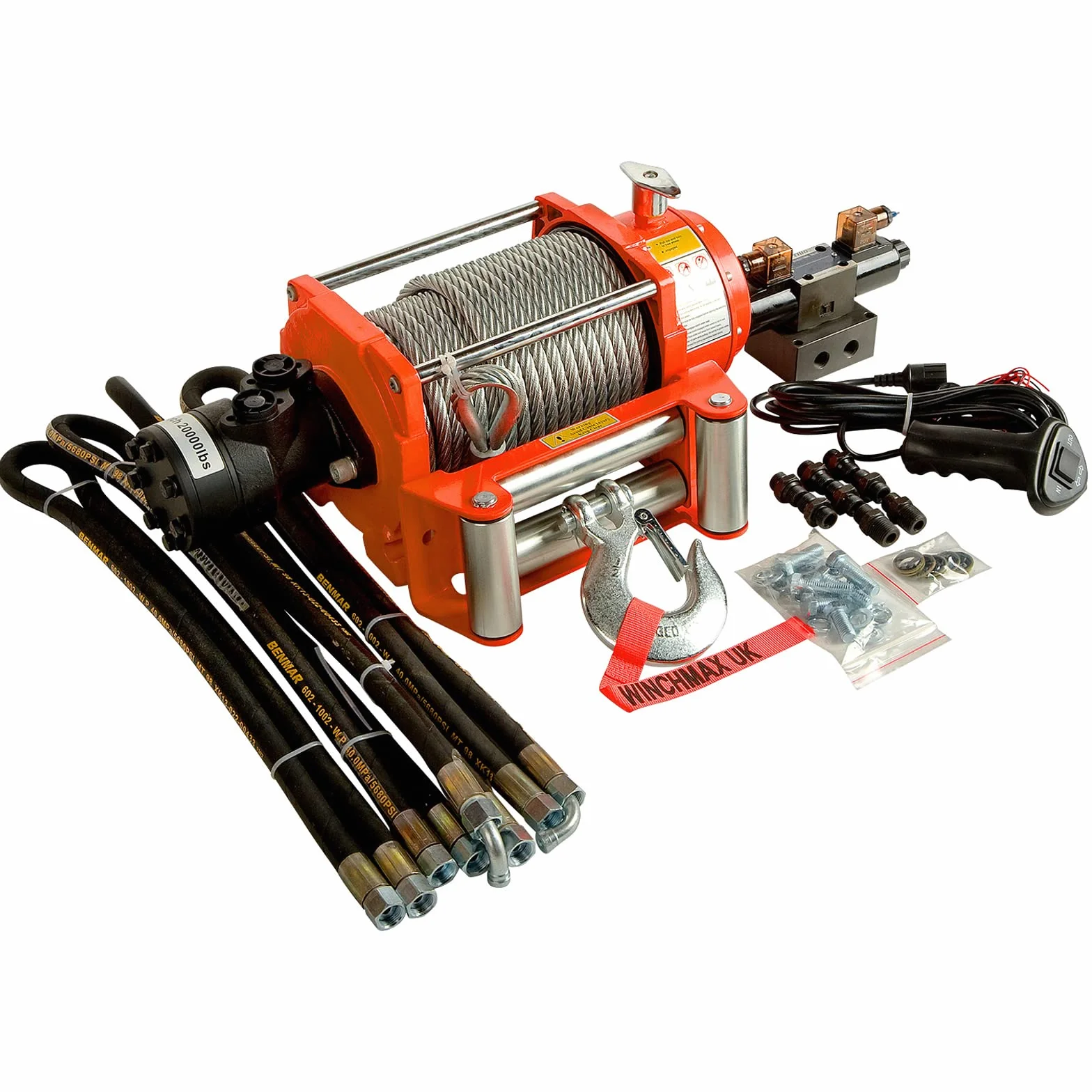 WINCHMAX. Verricello idraulico da 9.072 kg (20.000 lb). Fune in acciaio da 25 m x 14 mm. Gancio da 12,7 mm. Sistema di controllo da 24 V.